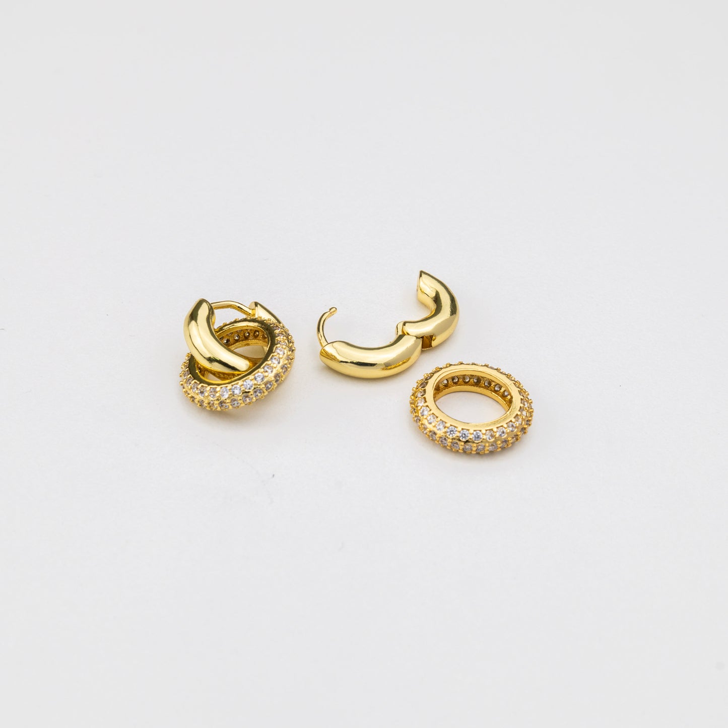 Earrings with Clear Circle