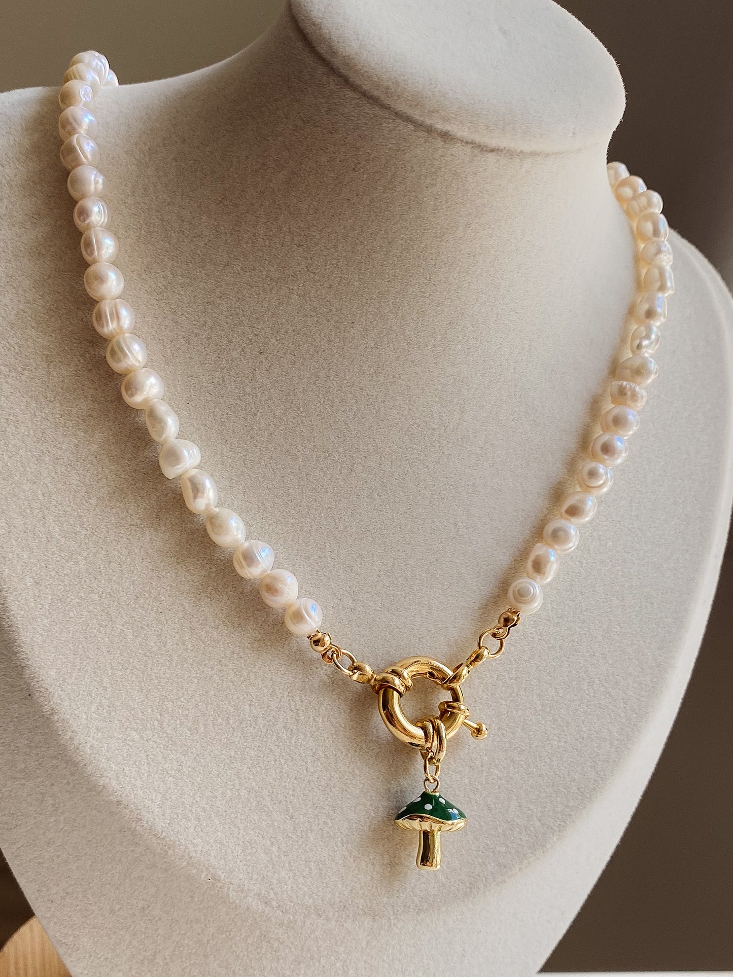 Necklaces de Perlas dulces con hongo