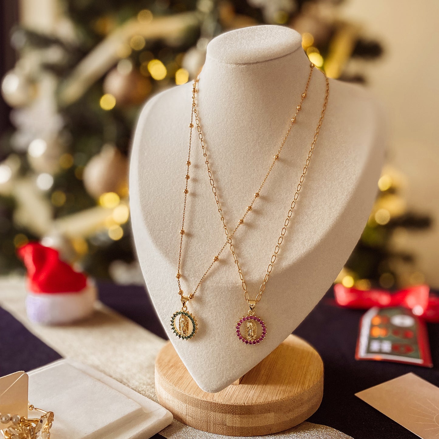 Virgen Nacklace
