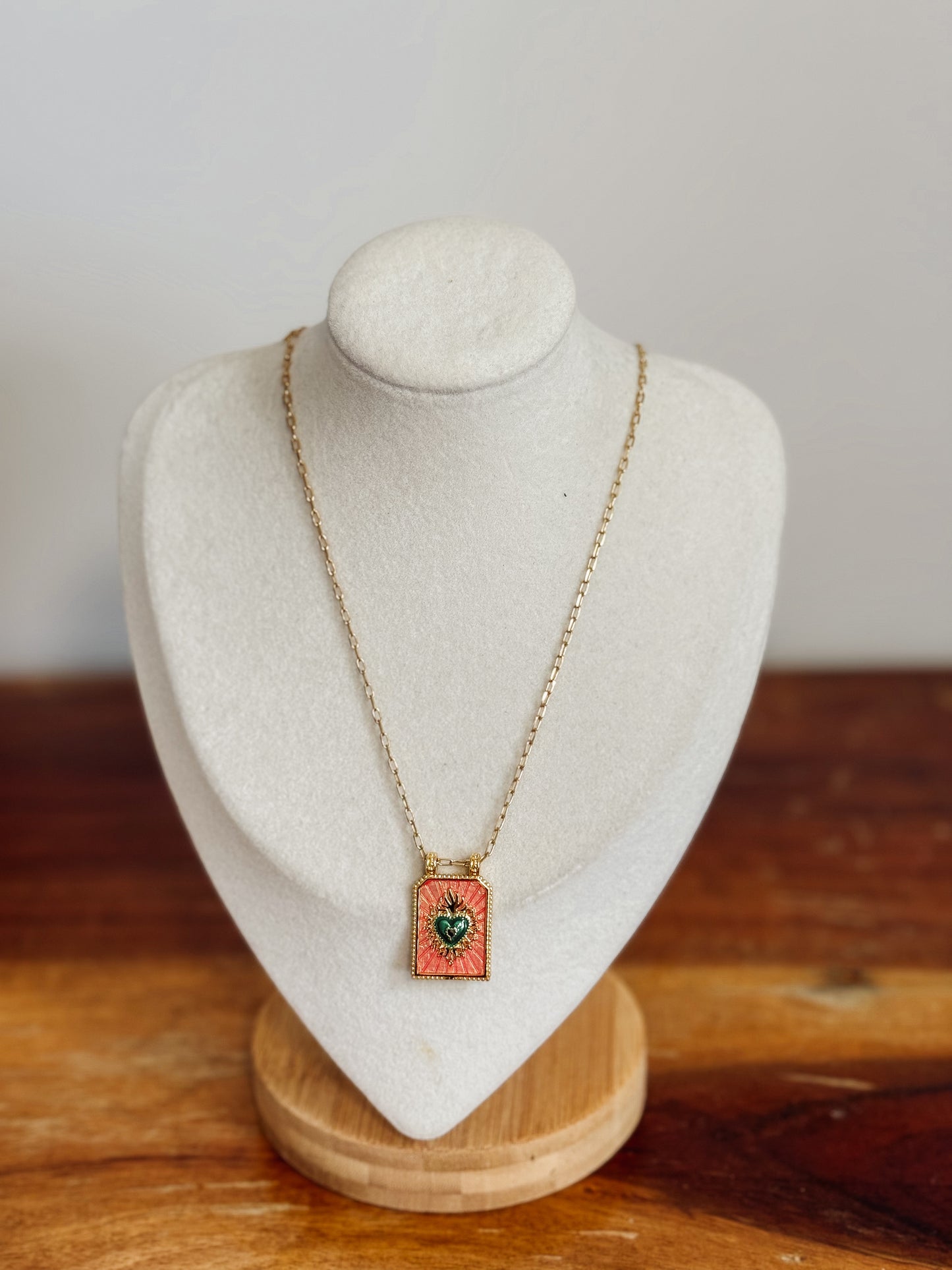 Luzia Necklace